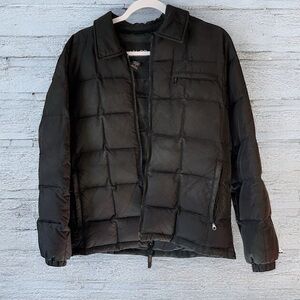 NY and Co puffer jacket in black size small shell 100%polyester lining 100%nylon